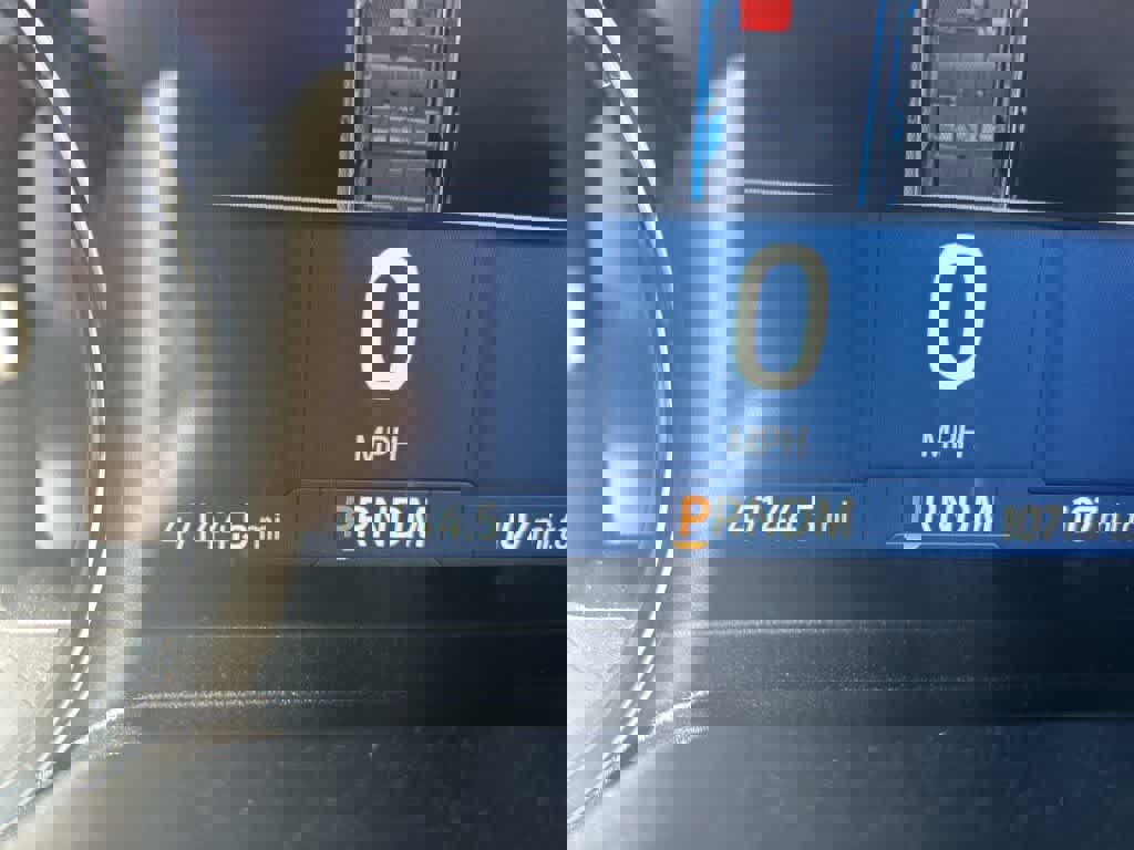 Used 2023 Ford Expedition XLT AWD/4WD image 10