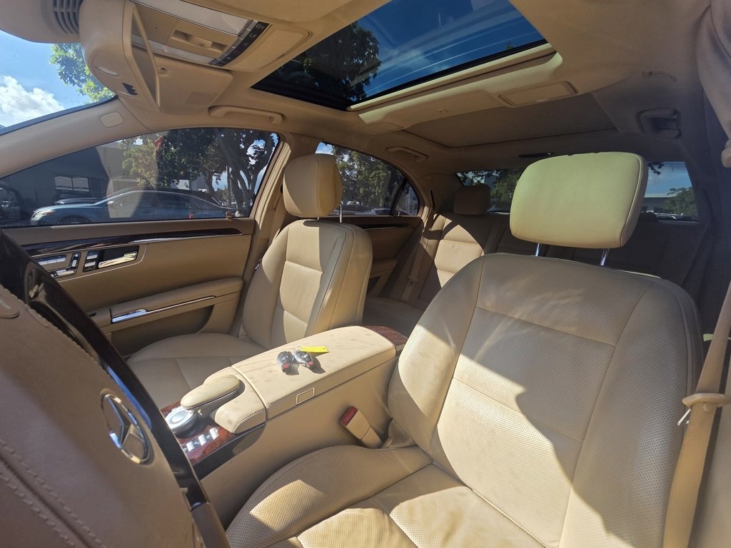 Used 2013 Mercedes-Benz S 550 image 3