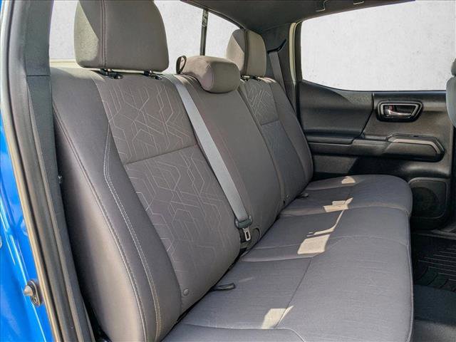 Used 2017 Toyota Tacoma TRD Sport w/ Tow Package image 16