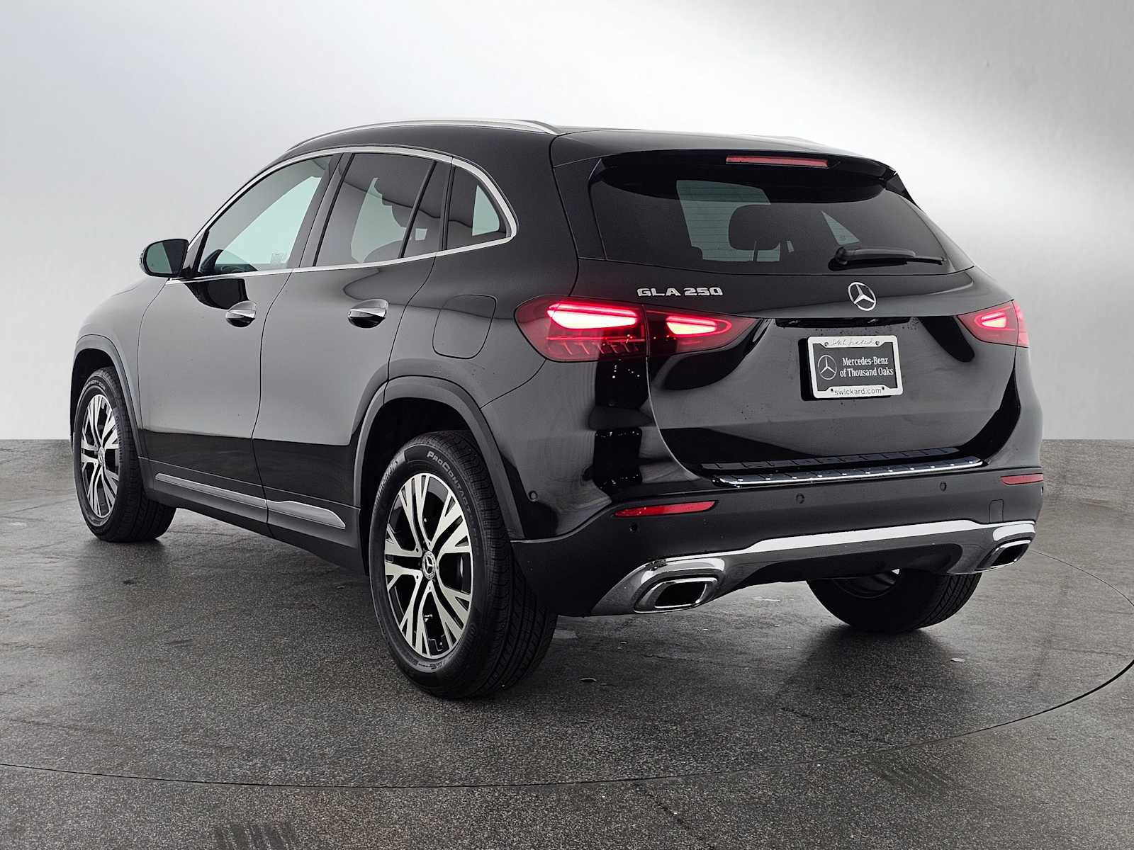 Certified 2025 Mercedes-Benz GLA 250 image 6