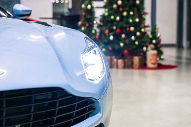 Used 2017 Aston Martin DB11 V12 image 46