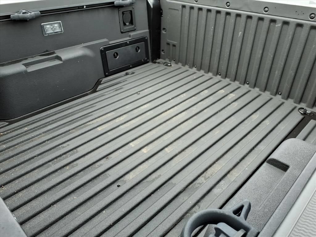 Used 2024 Toyota Tacoma TRD Off-Road w/ TRD Off Road Upgrade Package AWD/4WD image 15