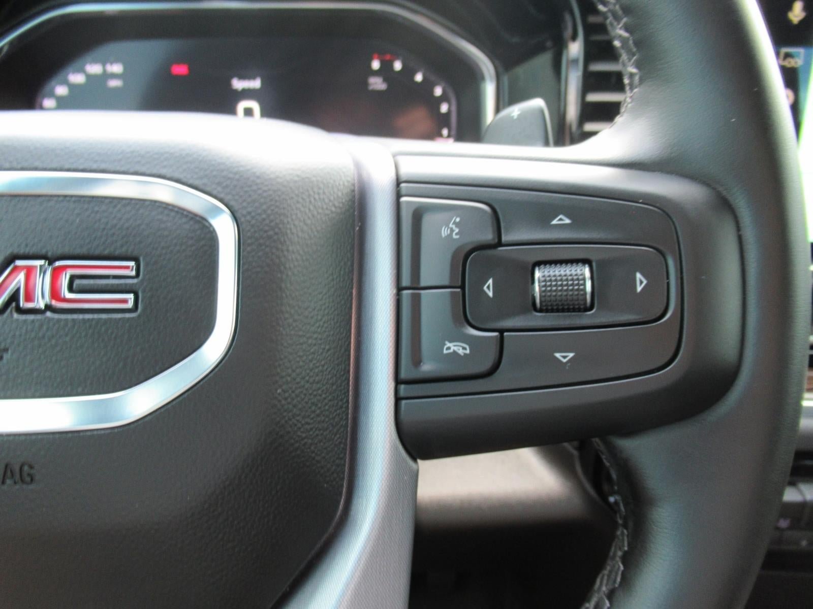 Used 2025 GMC Sierra 1500 Elevation w/ Elevation Premium Package AWD/4WD image 24