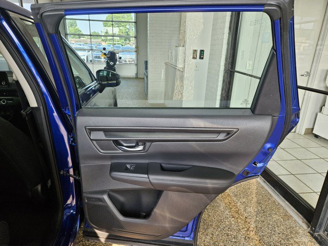 Used 2023 Honda CR-V LX image 15