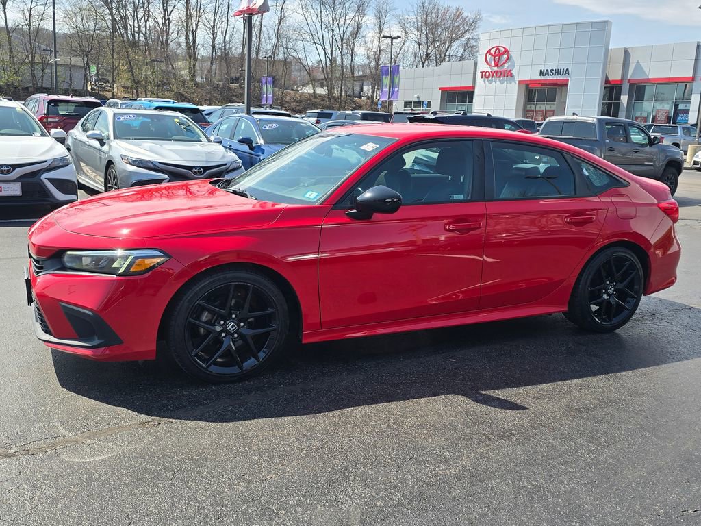 Used 2022 Honda Civic Sport image 3