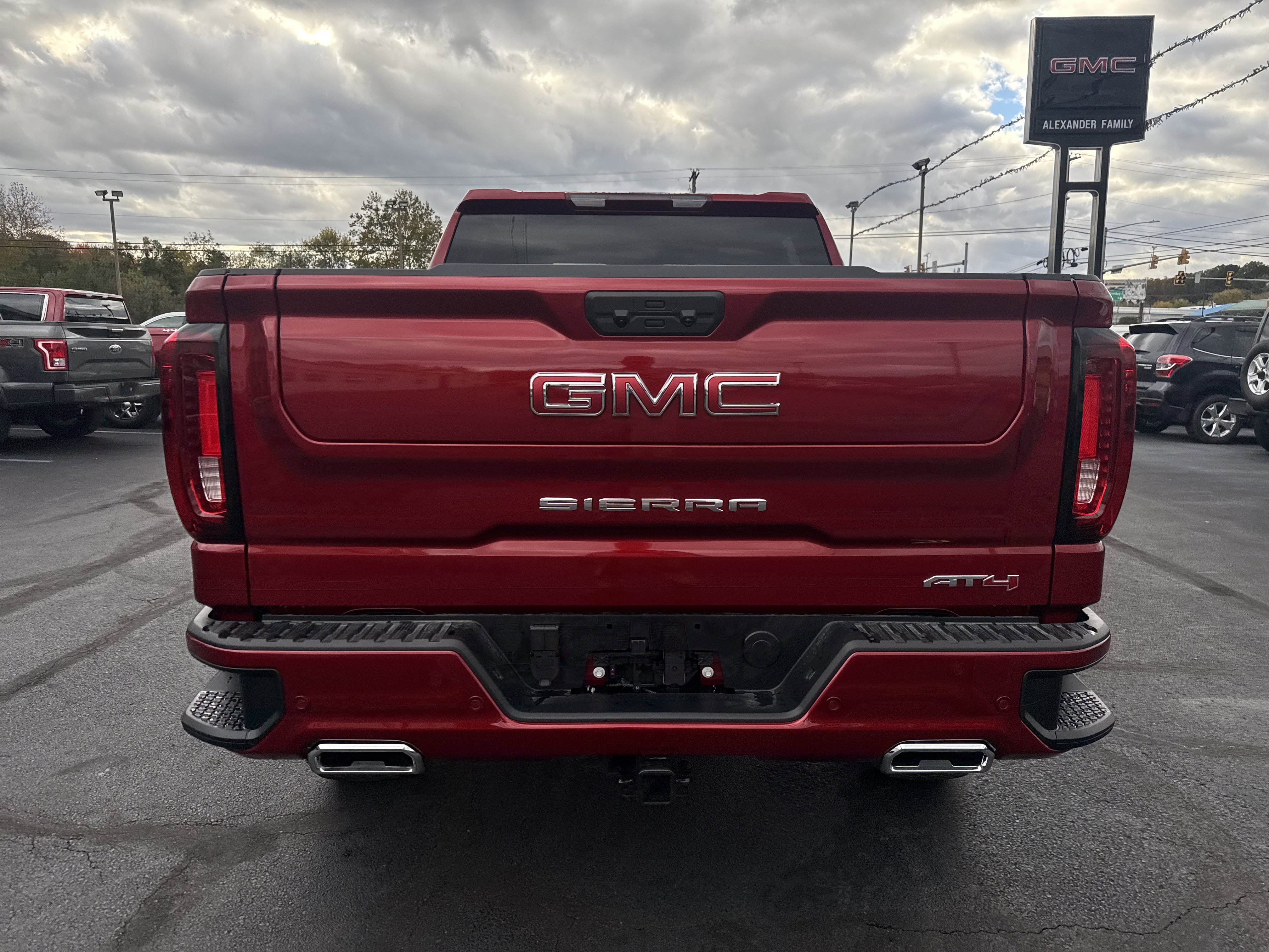 New 2026 GMC Sierra 1500 AT4 image 4