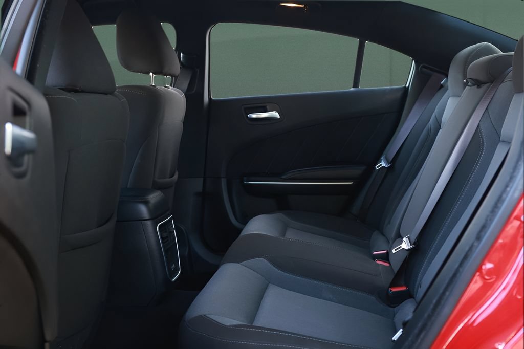 Used 2022 Dodge Charger SXT RWD image 21
