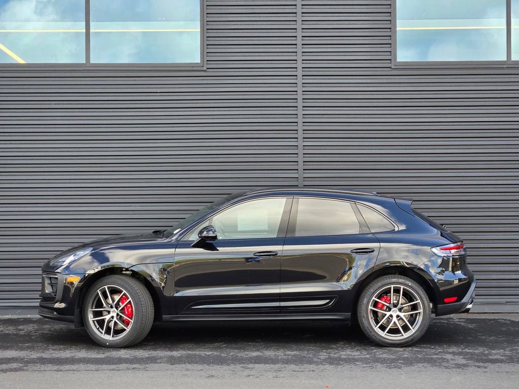 New 2026 Porsche Macan S image 2