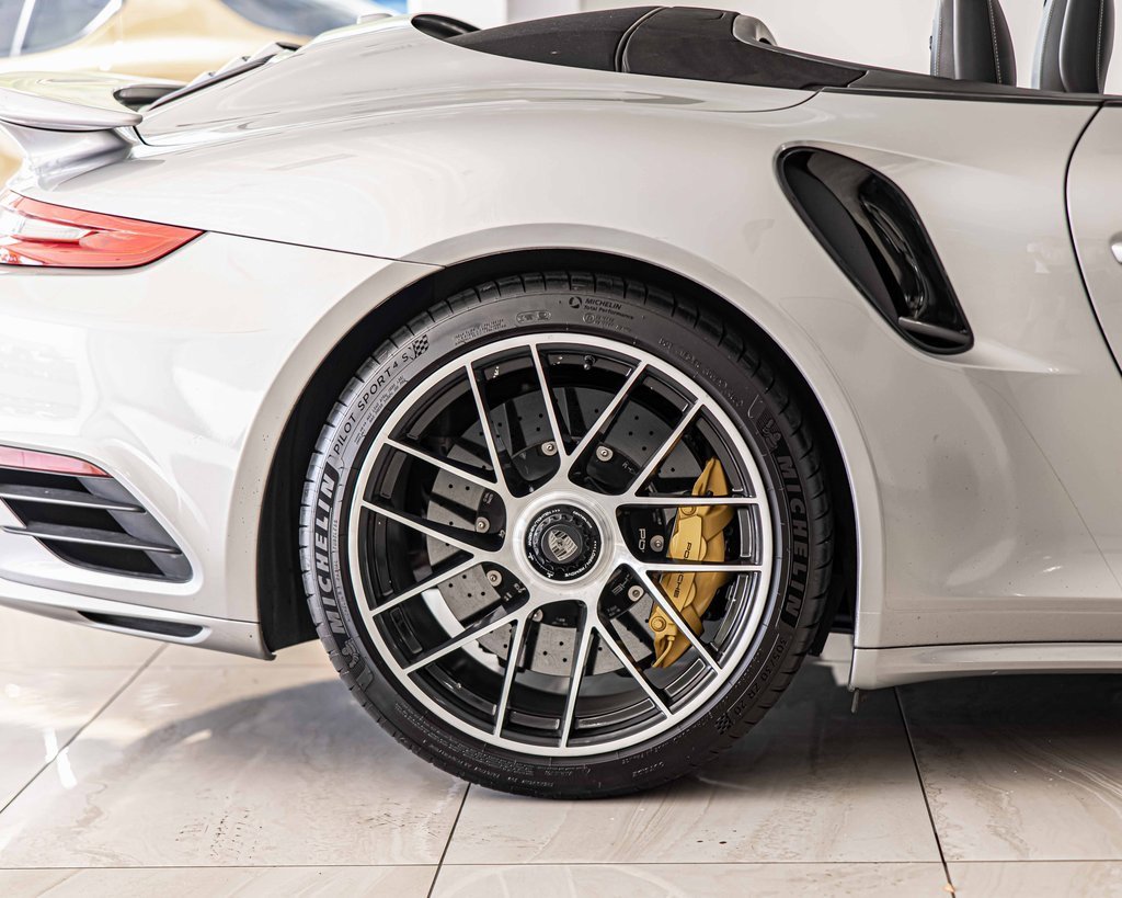 Used 2017 Porsche 911 Turbo S image 12