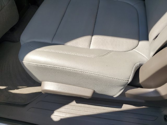 Used 2019 Chevrolet Traverse Premier AWD/4WD image 16