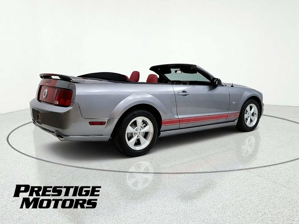 Used 2007 Ford Mustang GT RWD image 8