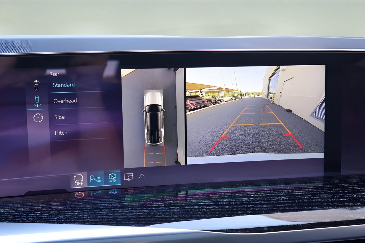 New 2026 Cadillac Escalade IQL Sport 1 w/ LPO, ONYX Package image 21