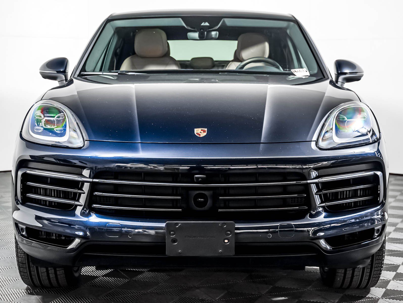 Certified 2023 Porsche Cayenne Platinum Edition AWD/4WD image 7