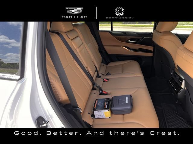 Used 2025 Lexus LX 600 4WD w/ Accessory Package (2T) image 29