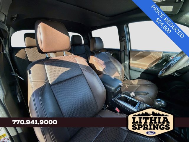 Used 2016 Toyota Tacoma Limited w/ Towing Package RWD image 14