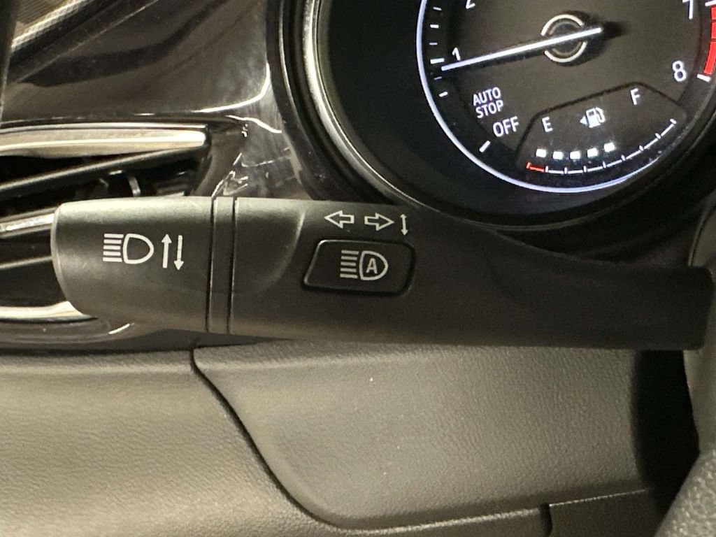 Used 2023 Buick Encore GX Preferred w/ Cold Weather Comfort Package FWD image 32