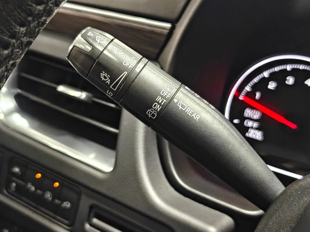 Used 2021 Chevrolet Tahoe LT w/ LT Signature Package image 69