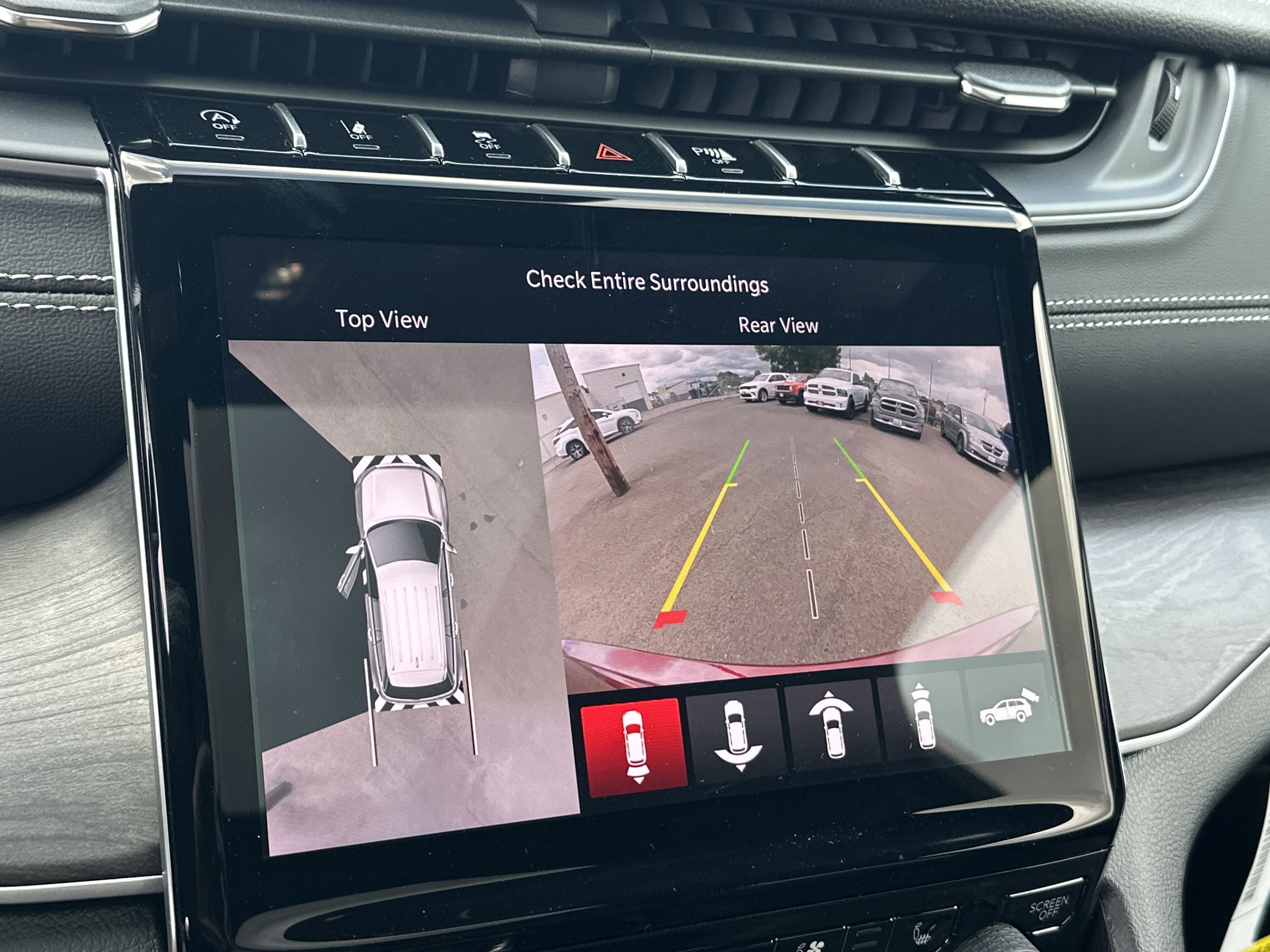 New 2025 Jeep Grand Cherokee Limited w/ Luxury Tech Group II image 21