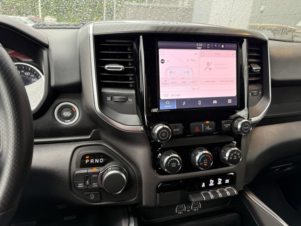 New 2026 RAM 1500 Express AWD/4WD image 10