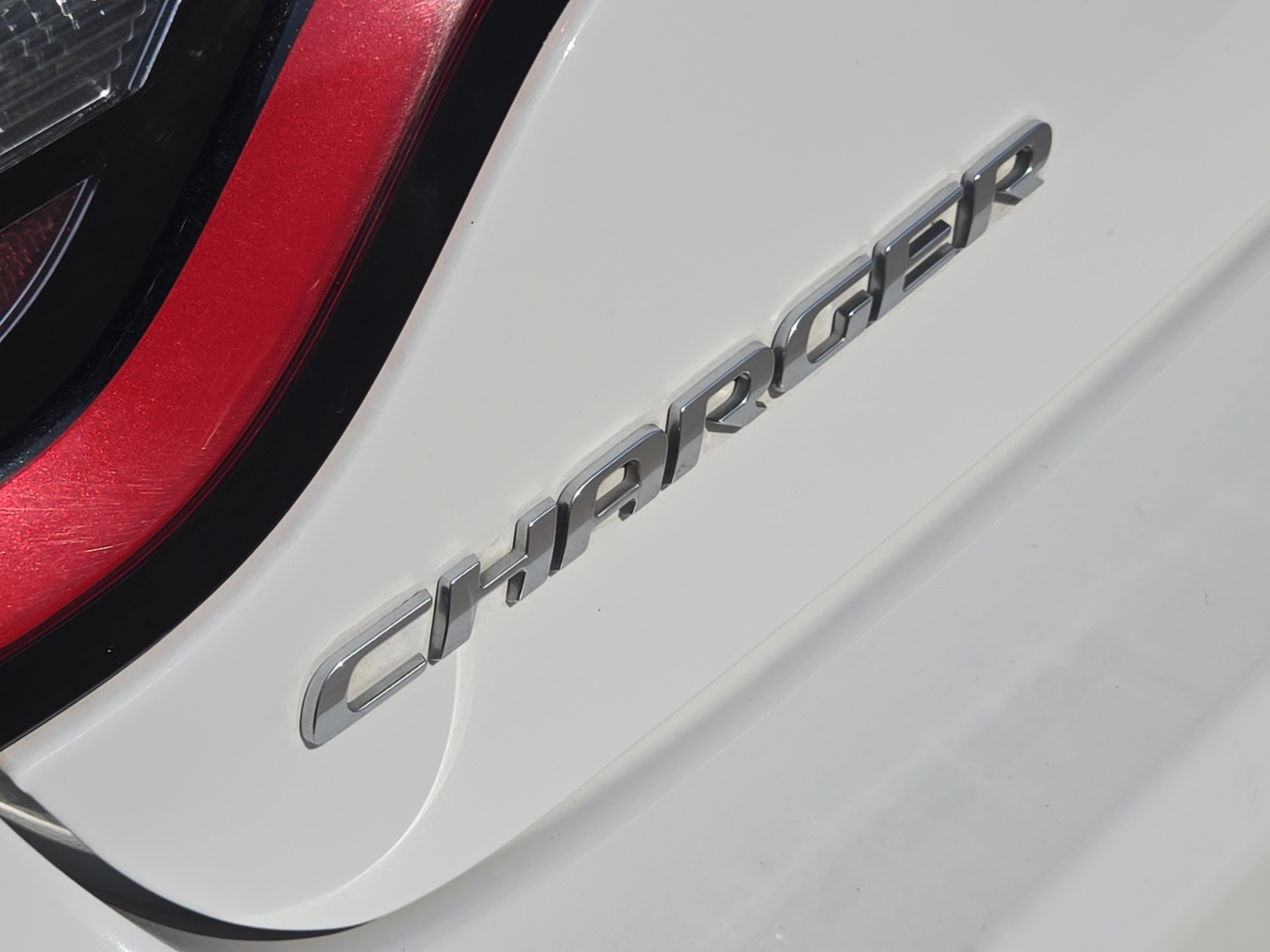 Used 2023 Dodge Charger SXT RWD image 11
