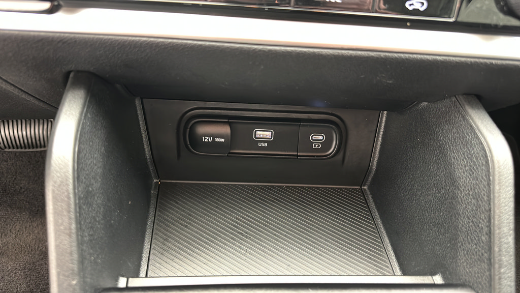Used 2023 Kia Sportage LX AWD/4WD image 19