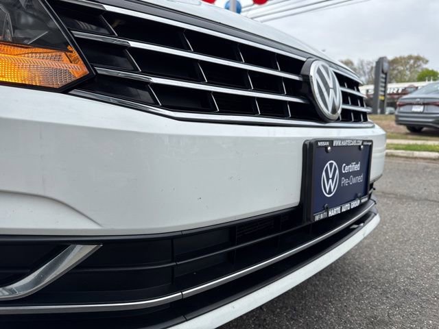 Used 2017 Volkswagen Passat 1.8T SE FWD image 26