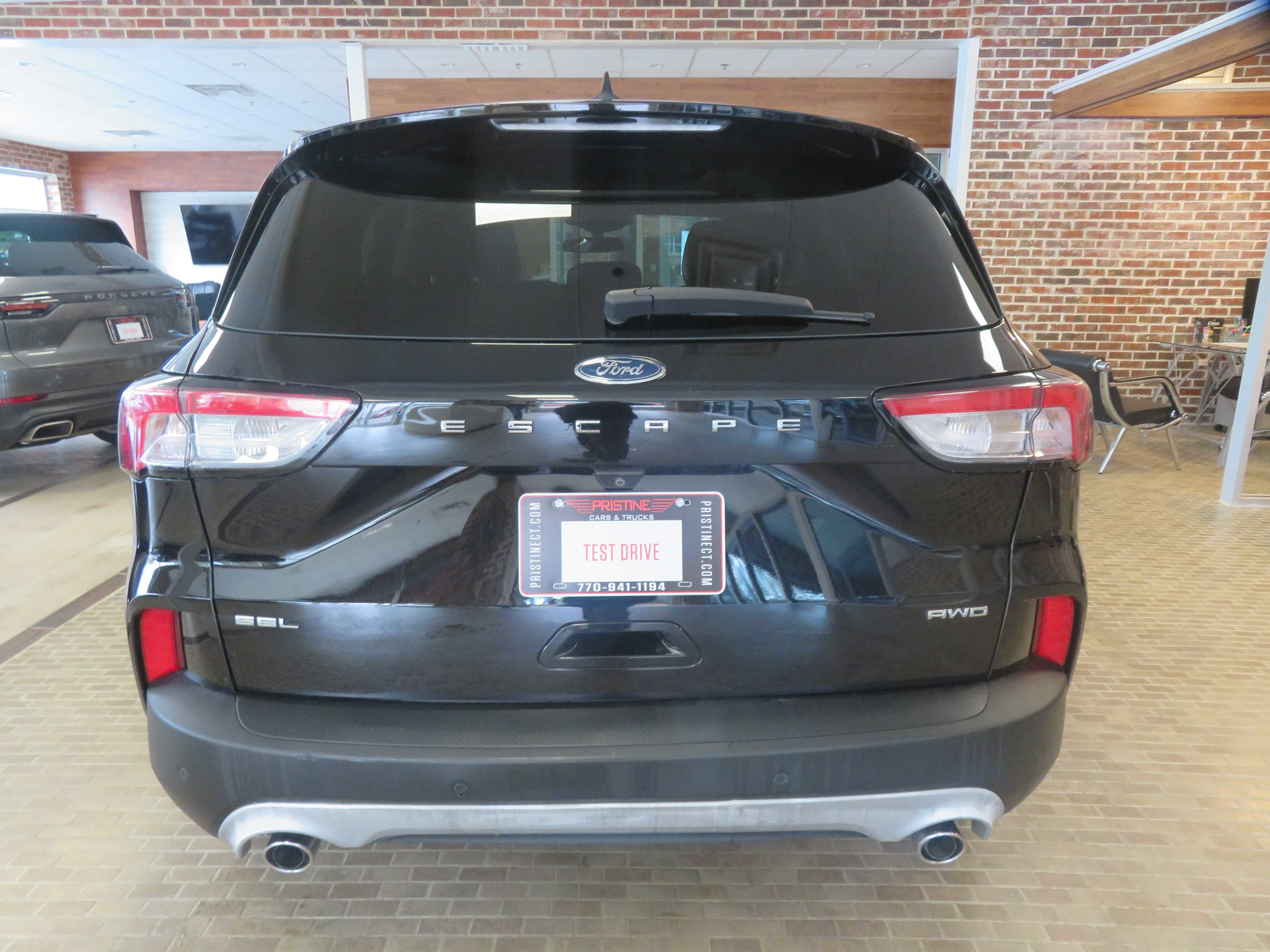 Used 2020 Ford Escape SEL image 5