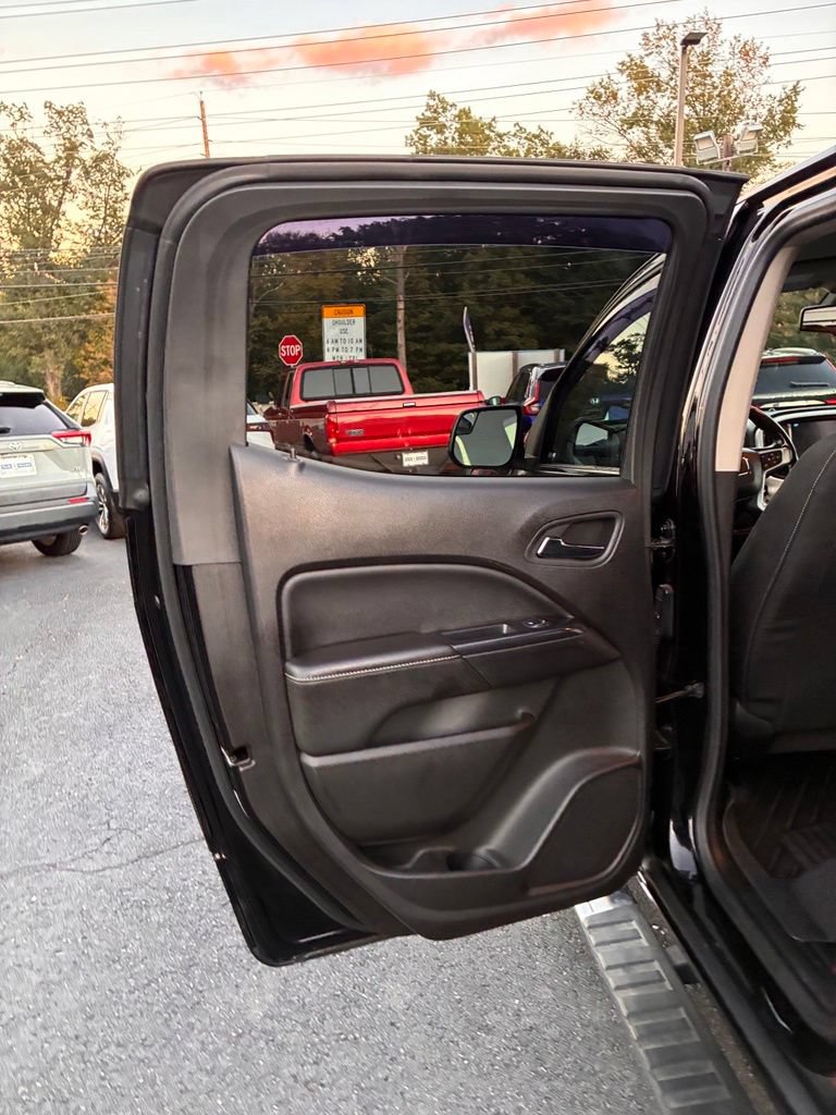 Used 2018 GMC Canyon SLE w/ SLE Convenience Package AWD/4WD image 25