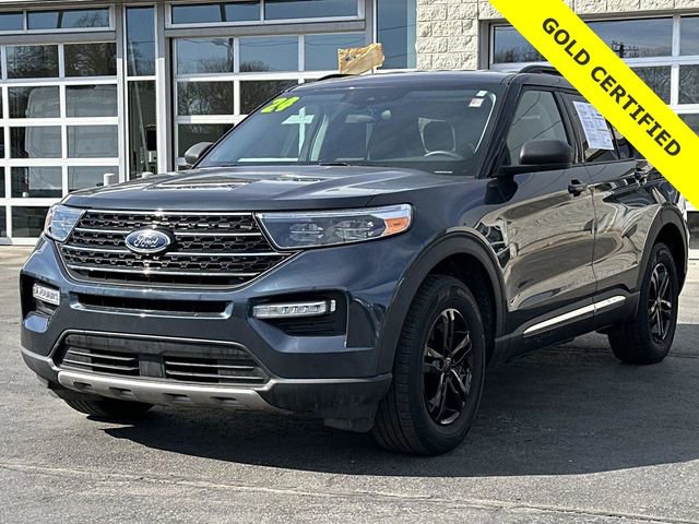 Certified 2024 Ford Explorer XLT w/ Equipment Group 202A image 4
