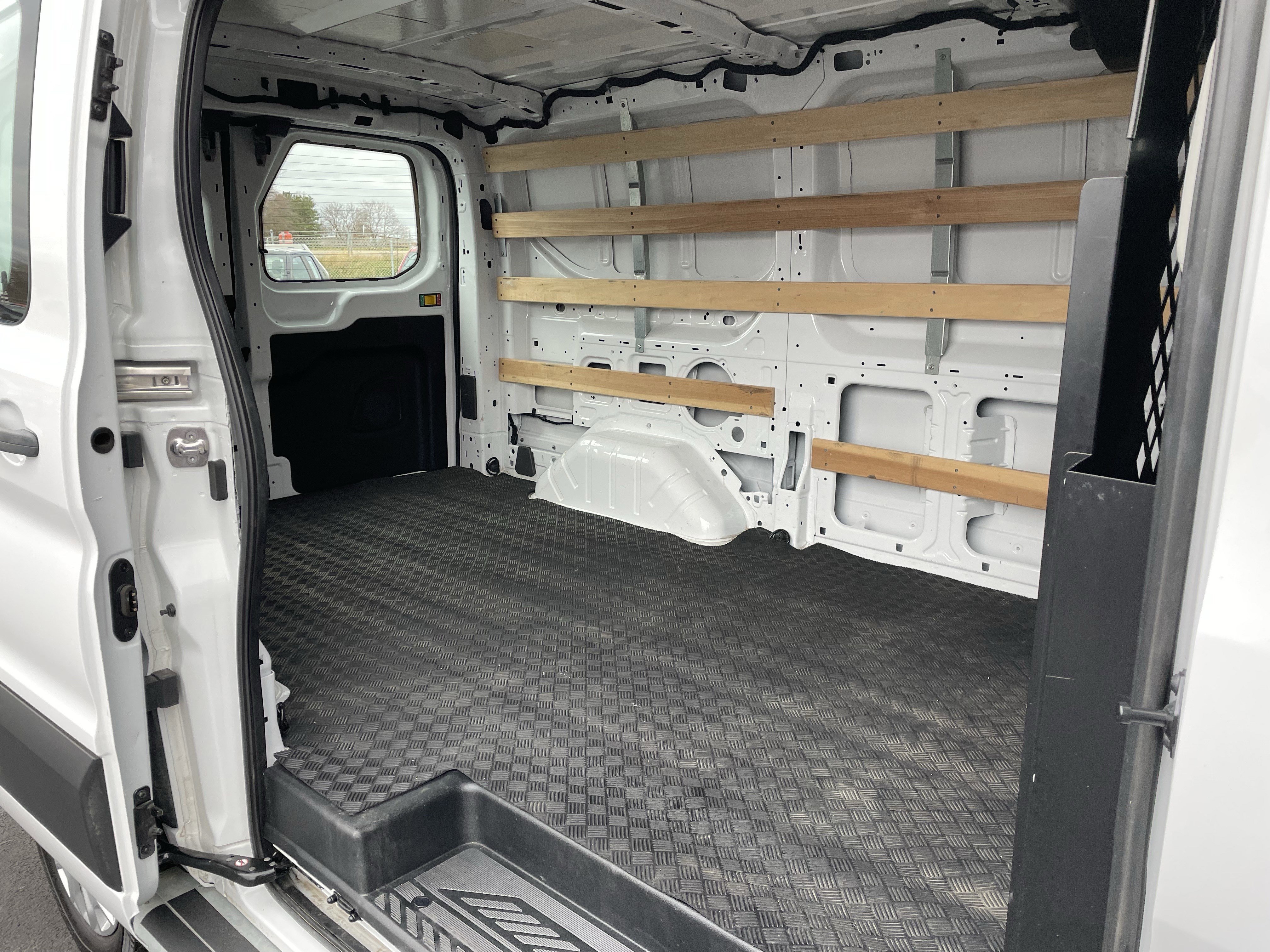 Used 2024 Ford Transit 250 Low Roof w/ Exterior Upgrade Package image 12