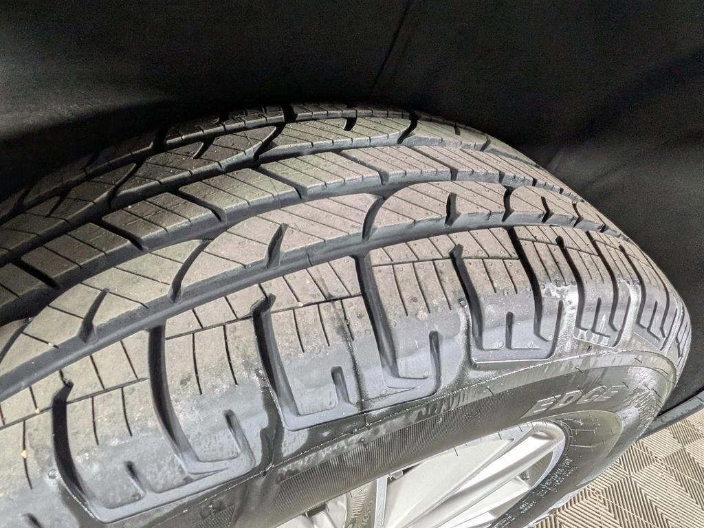 Certified 2023 Chevrolet Traverse LT image 15