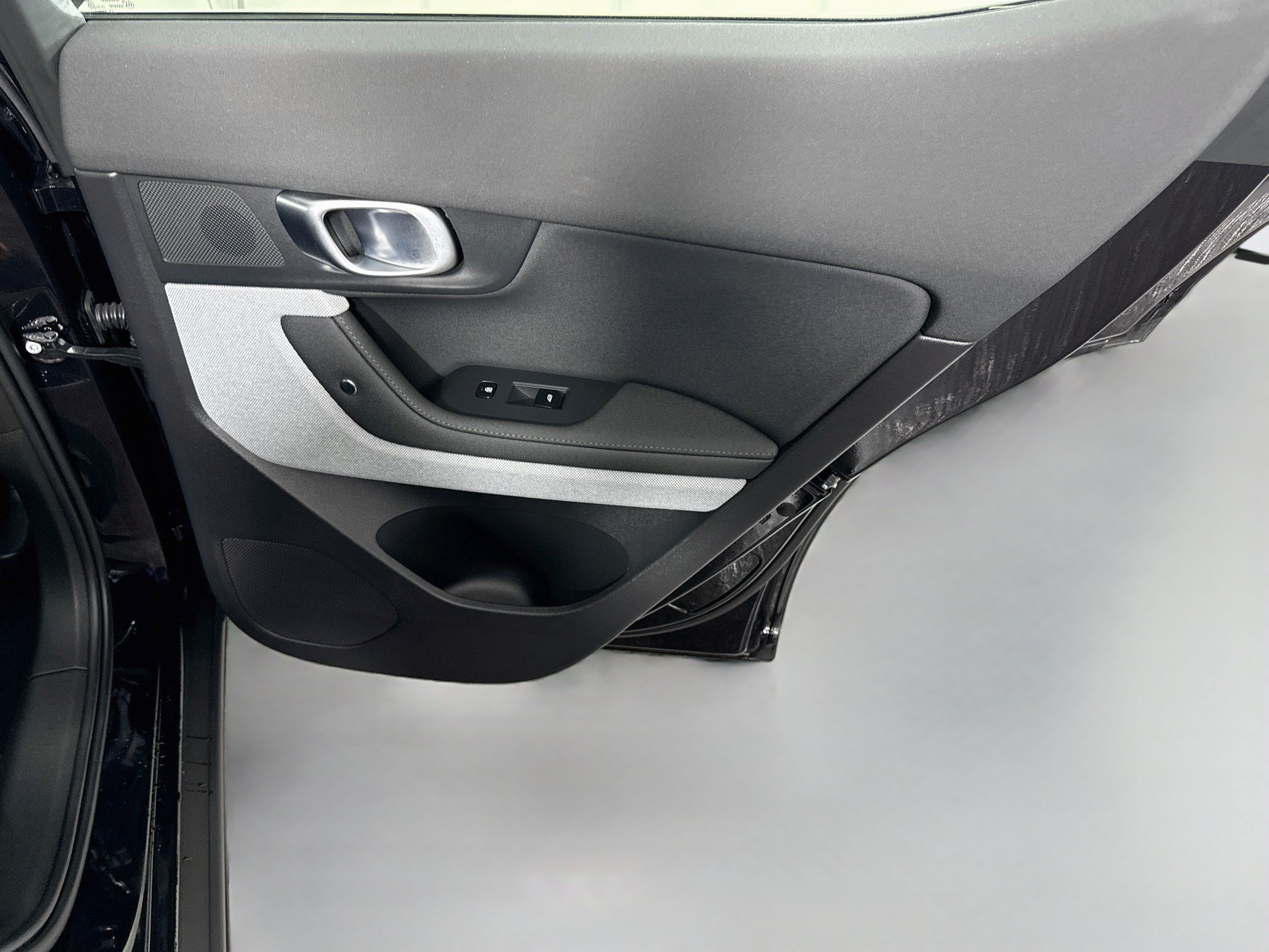 Used 2024 Polestar Polestar 2 AWD/4WD image 27