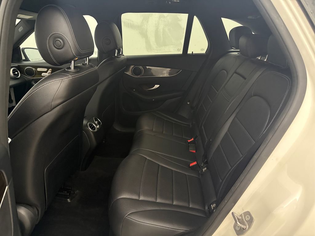 Used 2017 Mercedes-Benz GLC 300 image 24
