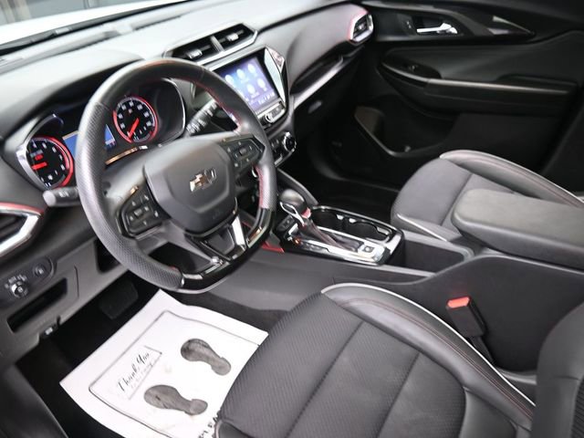 Used 2023 Chevrolet TrailBlazer RS w/ Sun and Liftgate Package image 18
