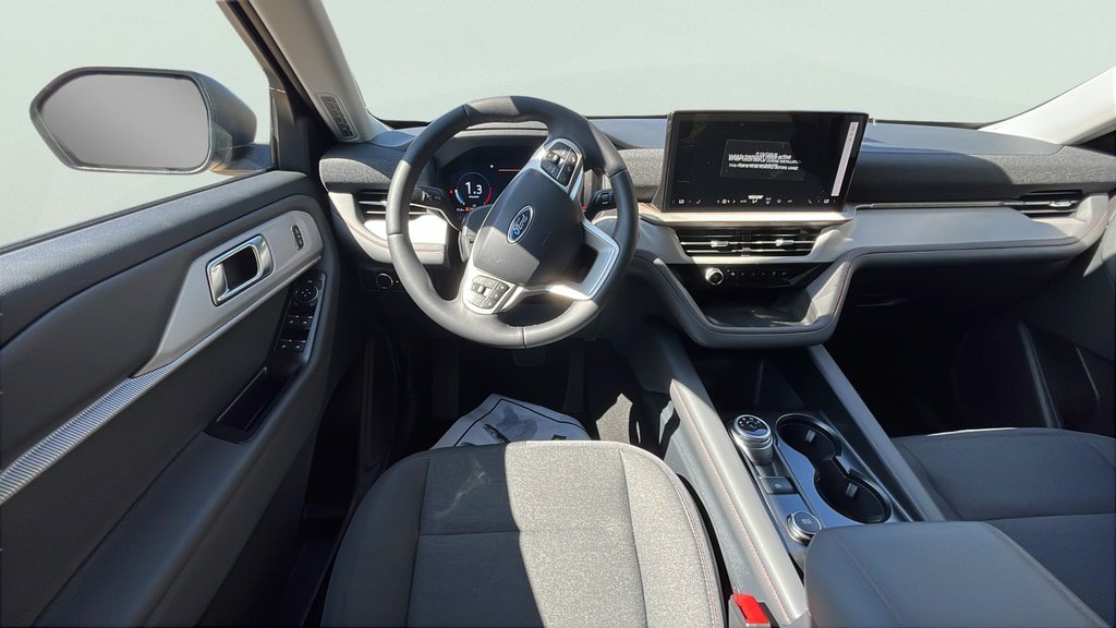 New 2026 Ford Explorer Active AWD/4WD image 11