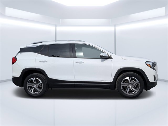 Used 2020 GMC Terrain SLT image 2