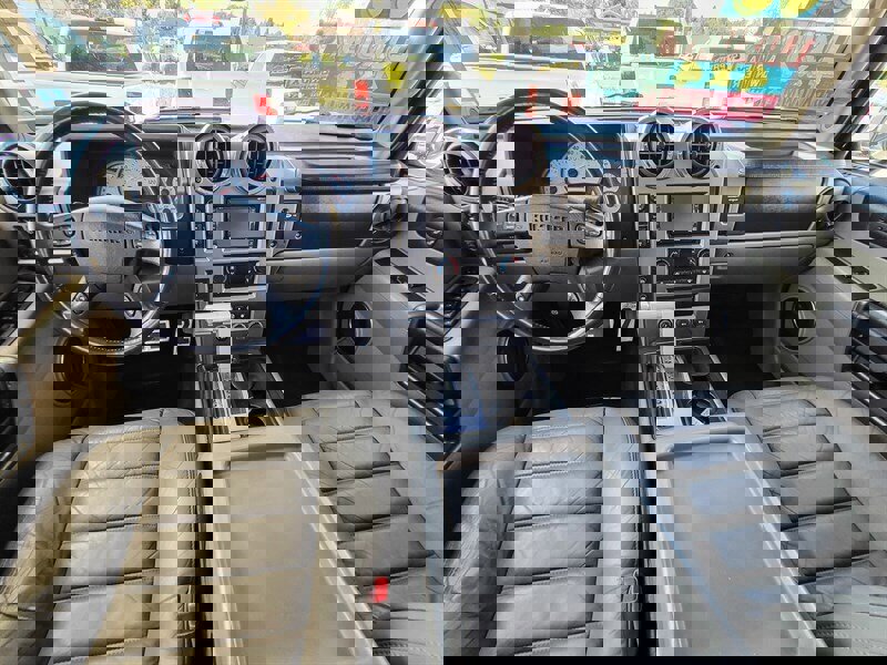 Used 2003 HUMMER H2 w/ Preferred Equipment Group image 17