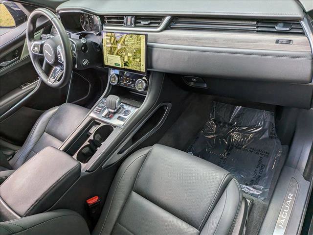 Used 2023 Jaguar F-PACE S image 23