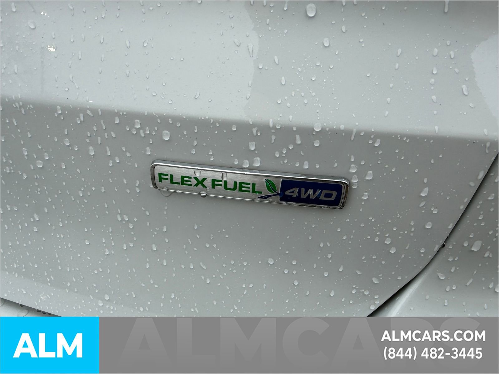 Used 2016 Ford Explorer XLT image 6