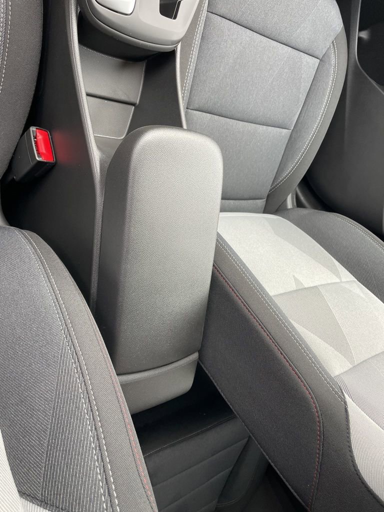 New 2026 Chevrolet Trax RS w/ Driver Confidence Package image 21