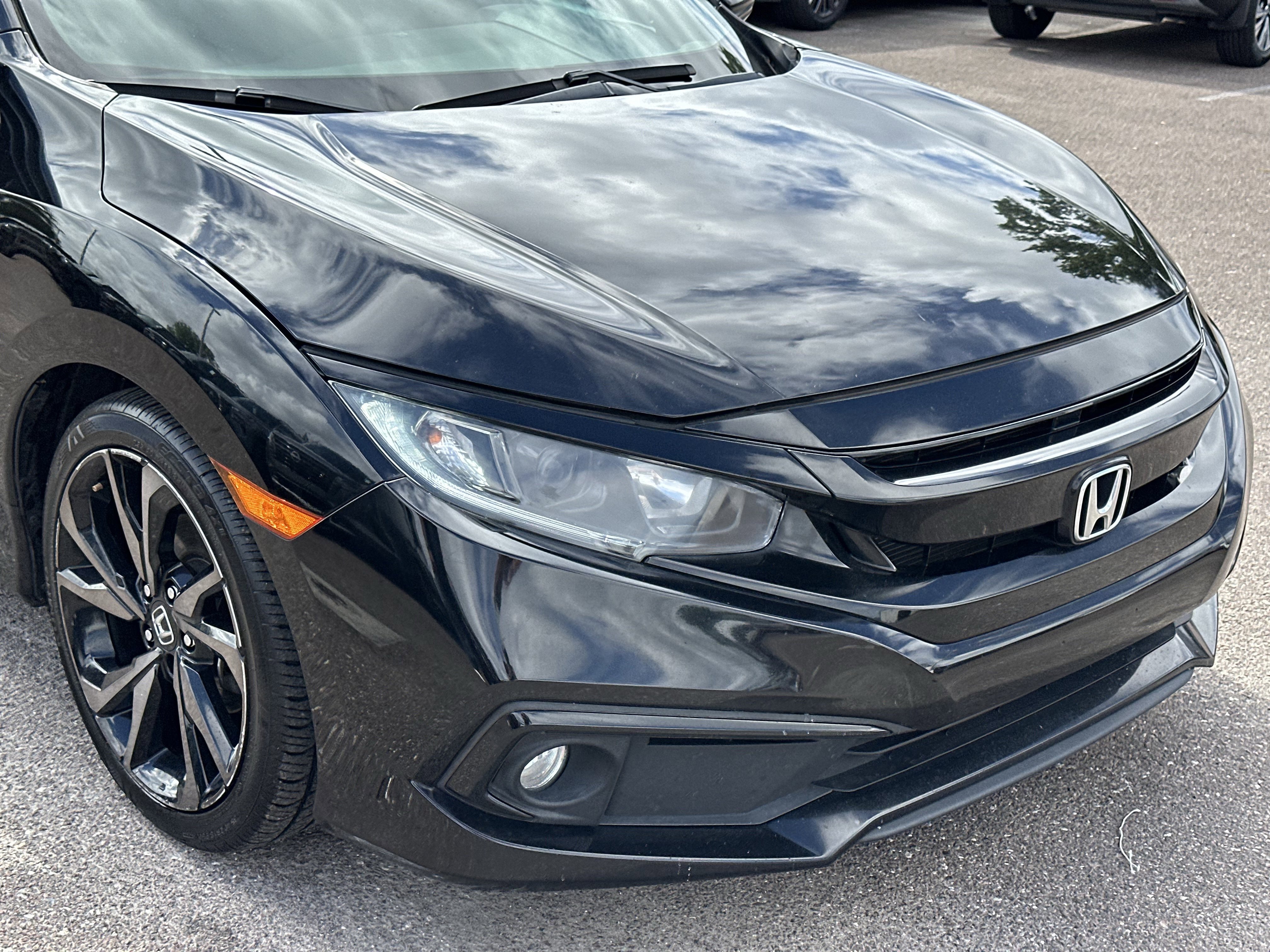 Used 2019 Honda Civic Sport image 9