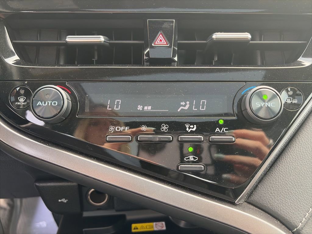 Used 2023 Toyota Camry XSE w/ Navigation Package image 20