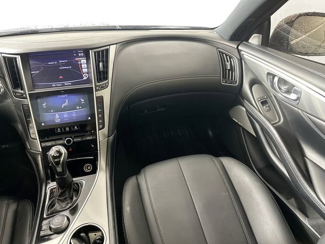 Used 2018 INFINITI Q60 3.0t Luxe w/ Sensory Package 3.0T Luxe AWD/4WD image 26