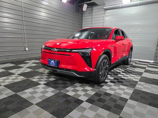 Used 2024 Chevrolet Blazer EV LT AWD/4WD image 41