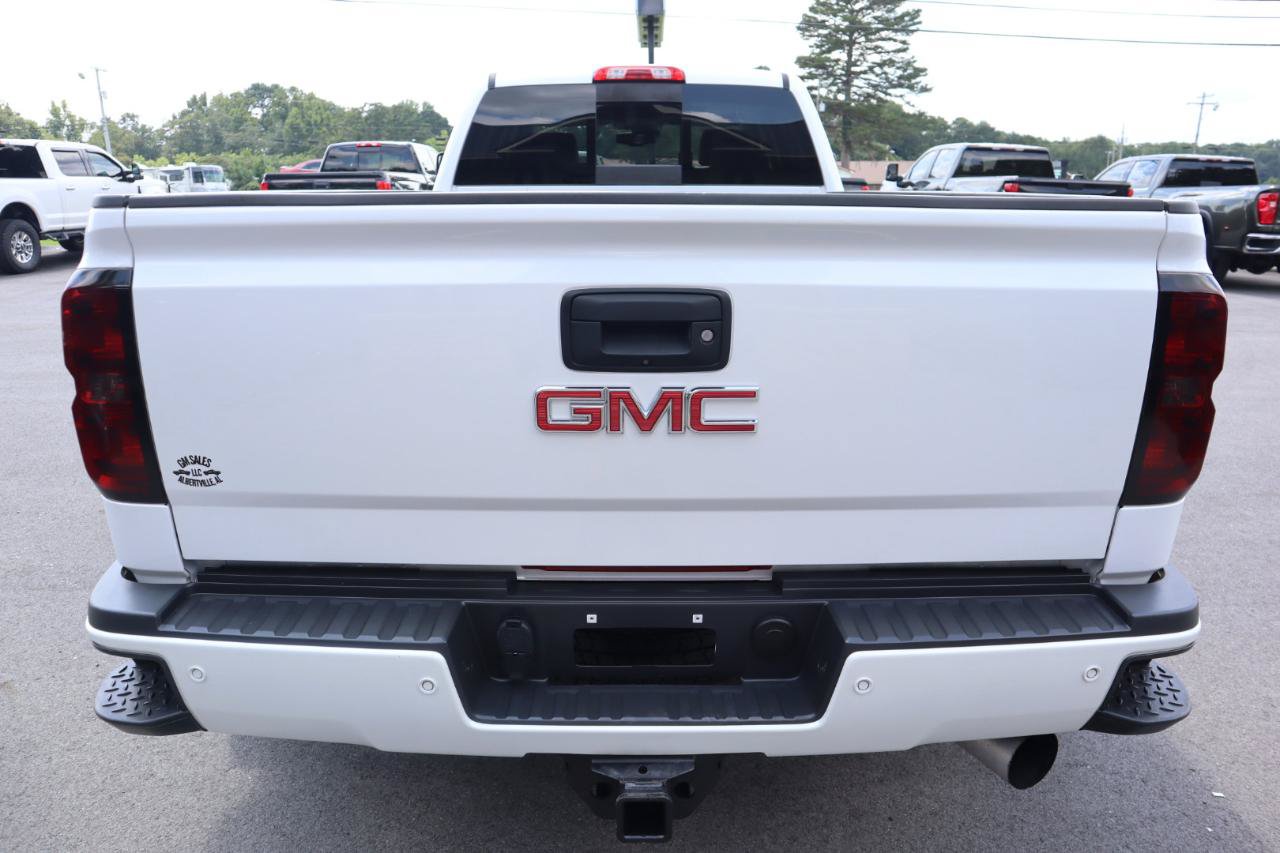 Used 2018 GMC Sierra 3500 Denali w/ Duramax Plus Package AWD/4WD image 8