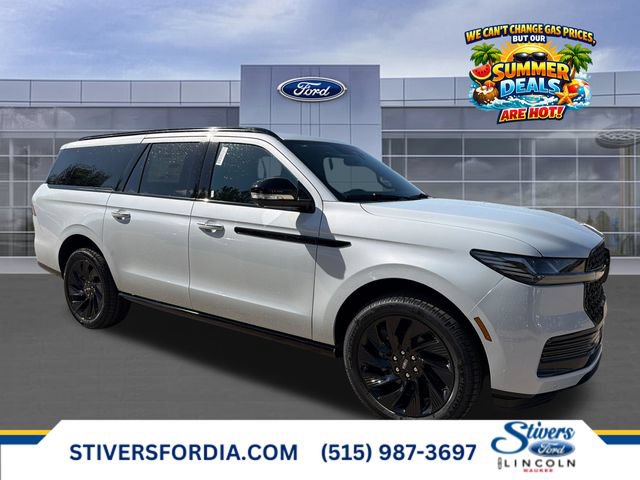 New 2026 Lincoln Navigator L Reserve w/ Jet Appearance Package AWD/4WD image 1