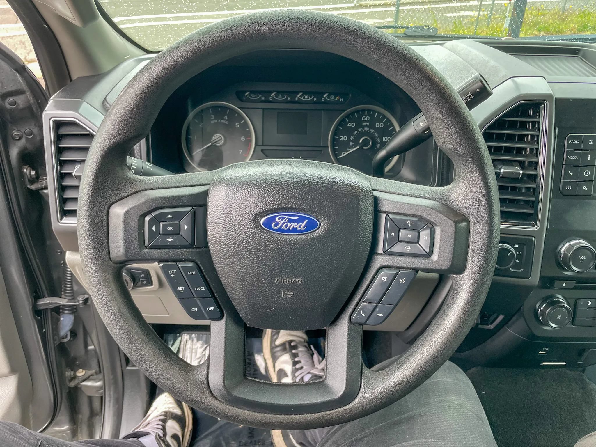Used 2018 Ford F150 XLT AWD/4WD image 14