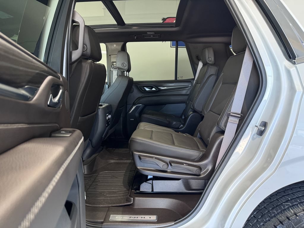 Certified 2024 GMC Yukon Denali AWD/4WD image 14