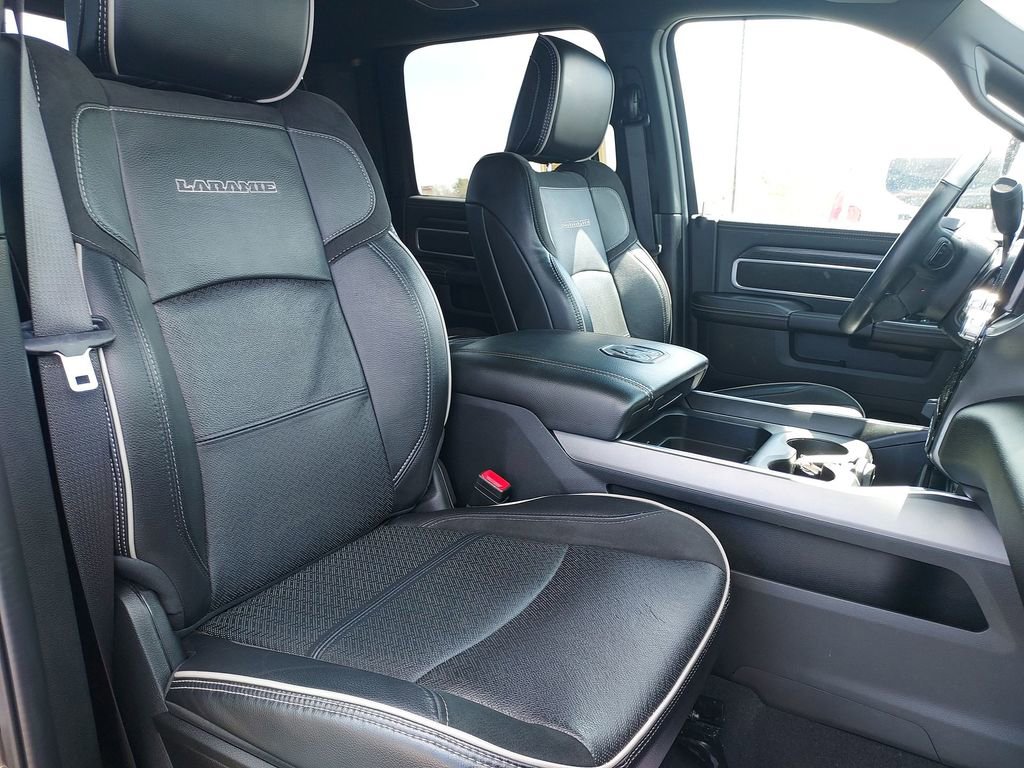 Used 2024 RAM 3500 Laramie w/ Night Edition image 30