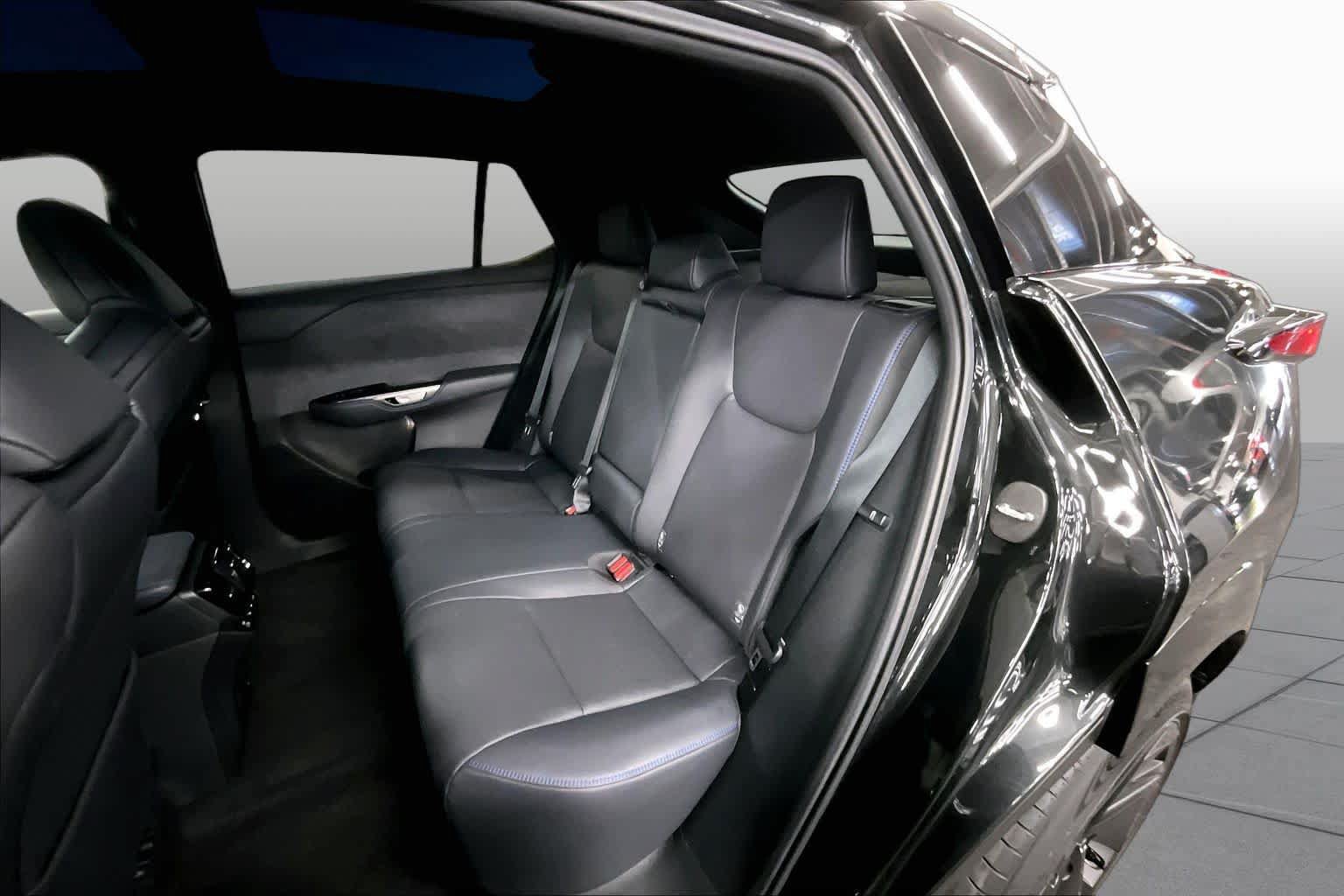 Used 2026 Lexus RZ 450e AWD w/ Luxury Package image 19